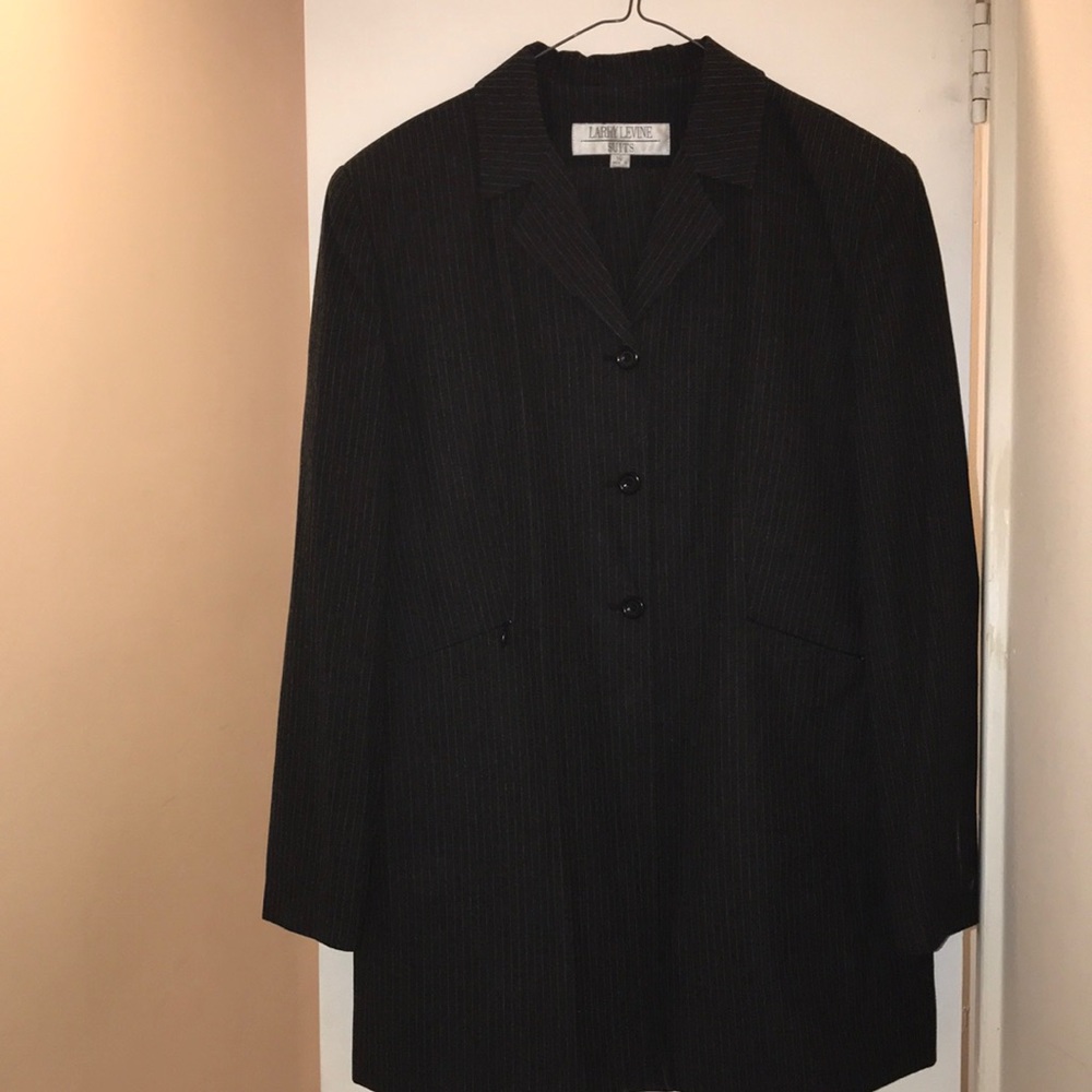 Women’s business suit